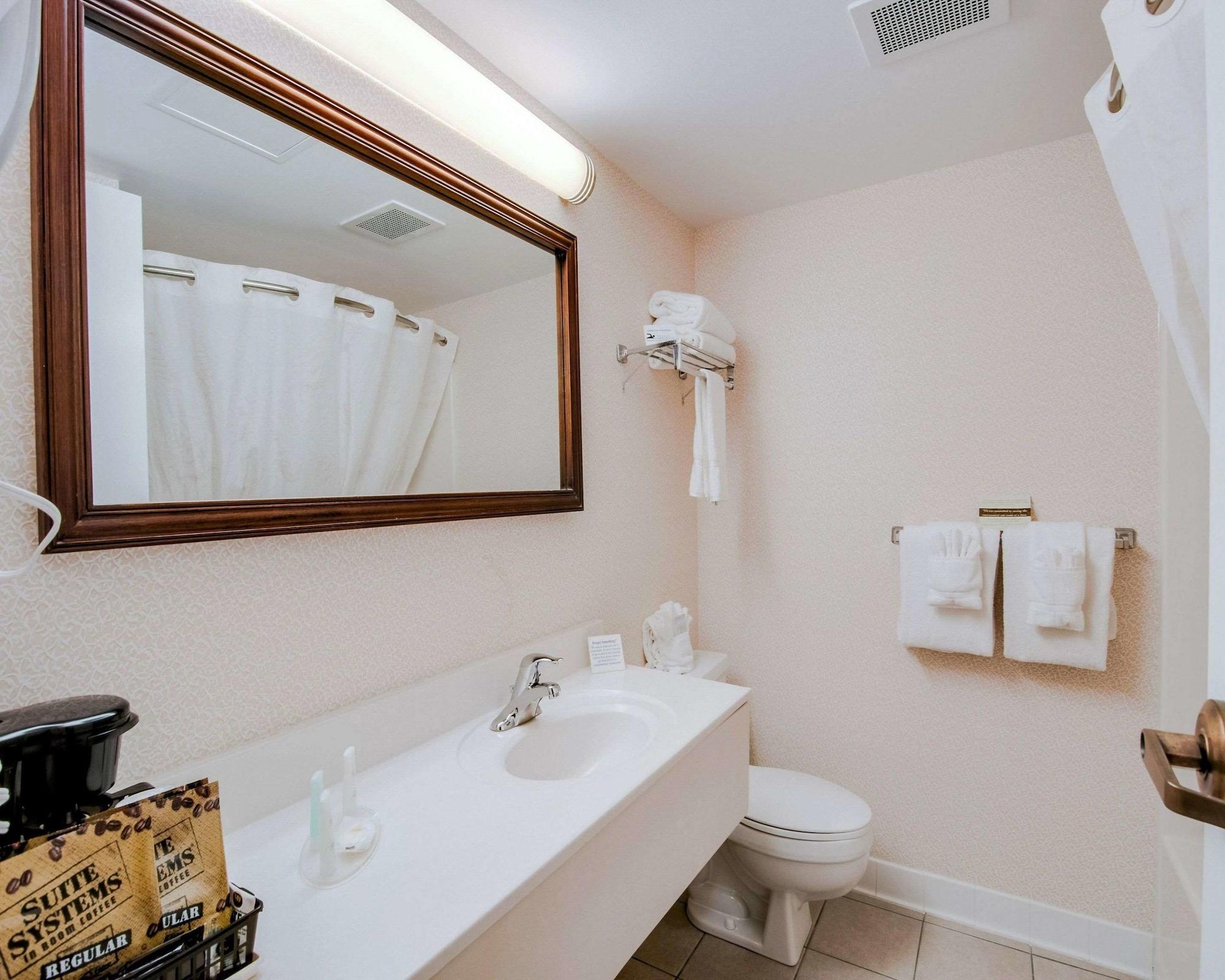 Comfort Inn Virginia Horse Center Lexington Bagian luar foto