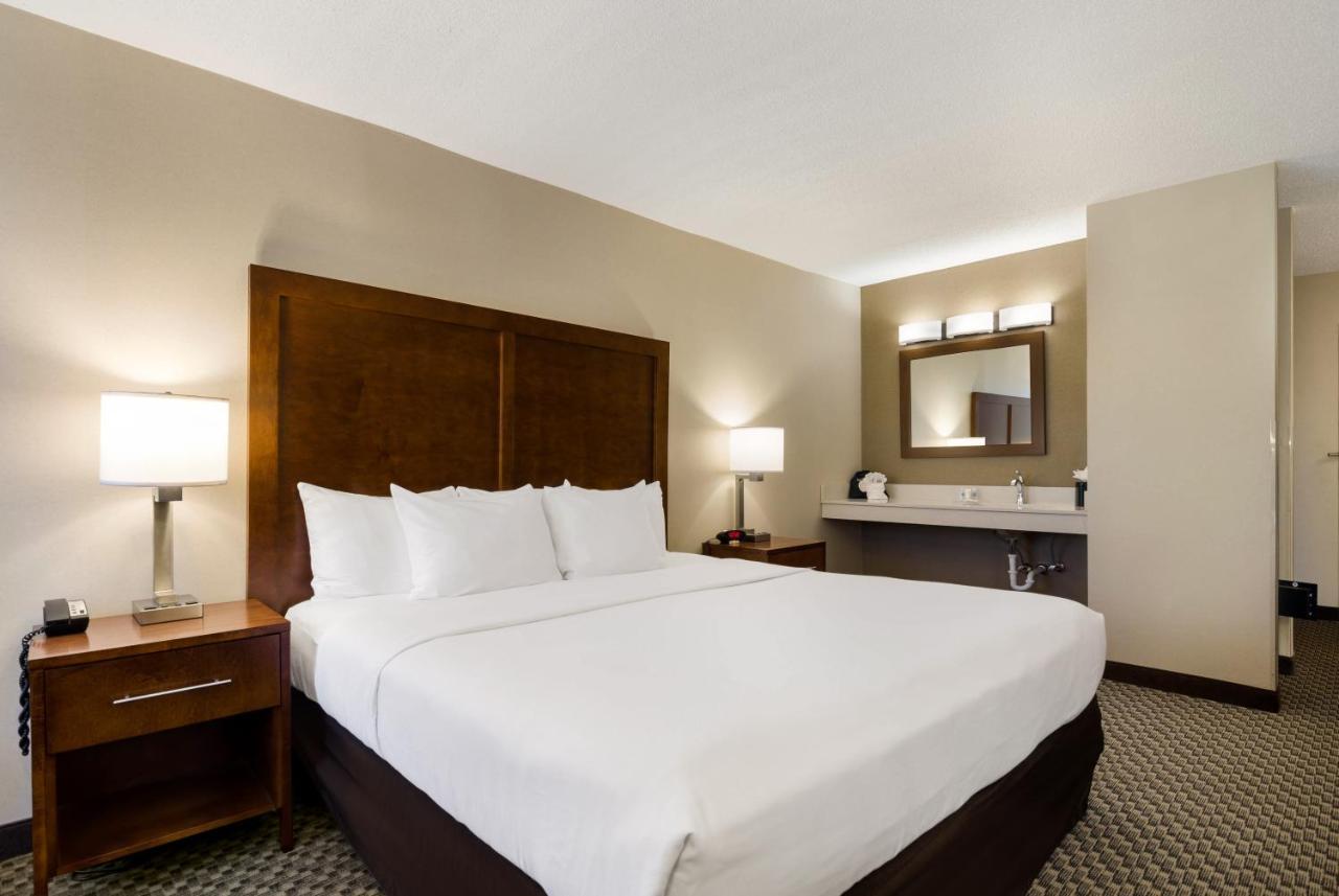 Comfort Inn Virginia Horse Center Lexington Bagian luar foto