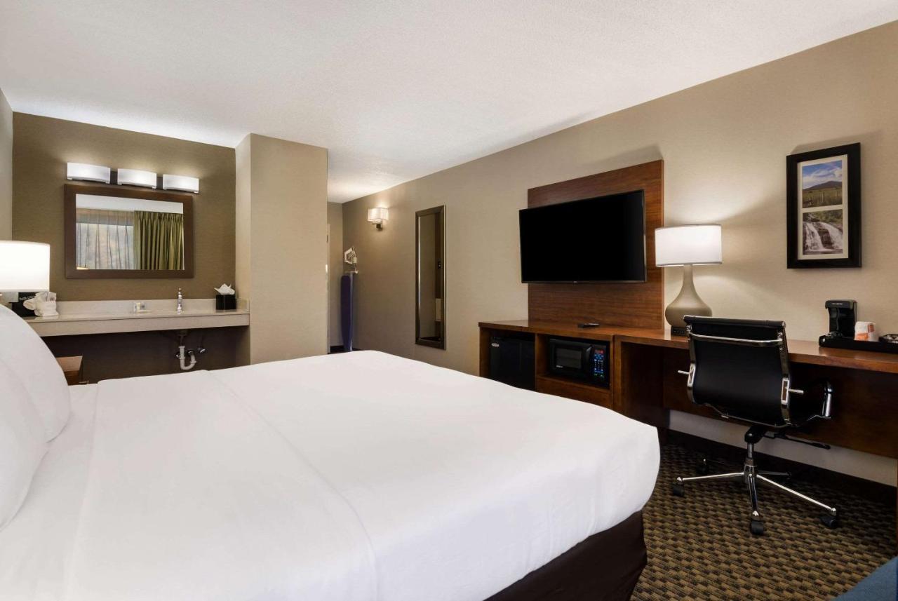Comfort Inn Virginia Horse Center Lexington Bagian luar foto