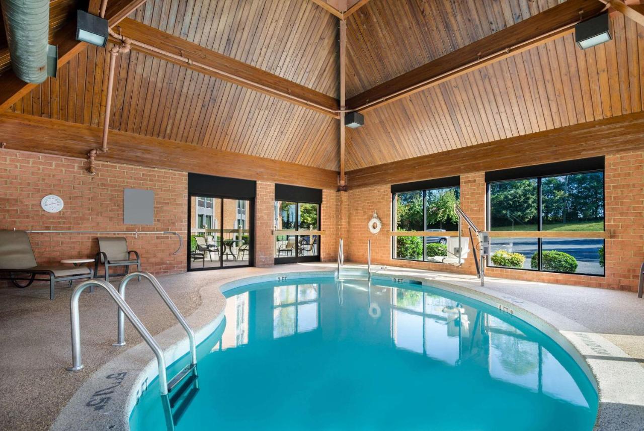 Comfort Inn Virginia Horse Center Lexington Bagian luar foto